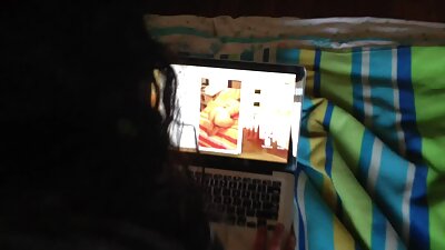Prachtige Indiase naakte meisjes neuken meid bij haar eerste privé-pornocasting