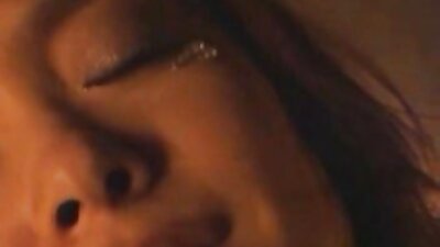 Close-up tiener poesje neuken zusje neuken en creampie